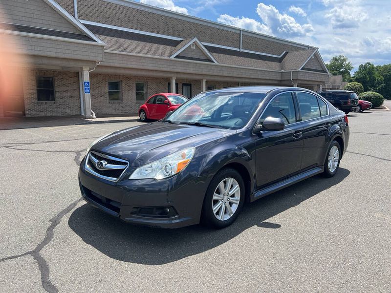 2011 Subaru Legacy — a typically priced live listing