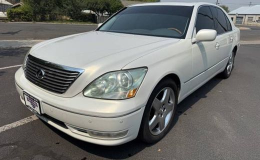 2005 Lexus LS 430