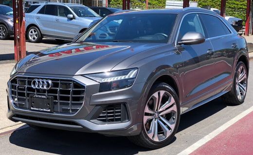 2020 Audi Q8 Prestige