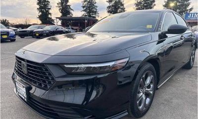 2023 Honda Accord EX
