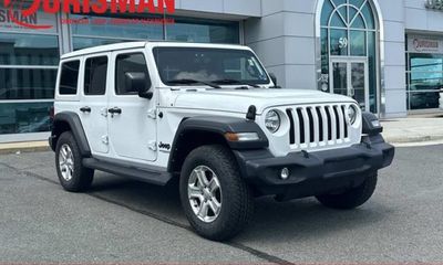 2022 Jeep Wrangler Unlimited Sport