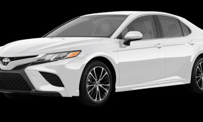 2018 Toyota Camry L LE SE