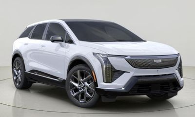 2027 Cadillac Optiq Luxury