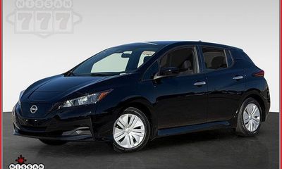 2025 Nissan Leaf S
