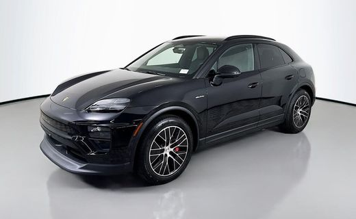 2025 Porsche Macan 4S Electric