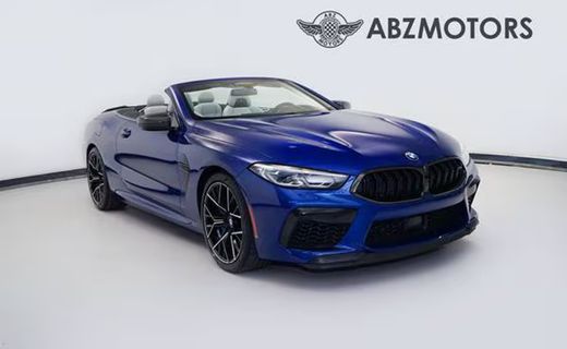 2022 BMW M8