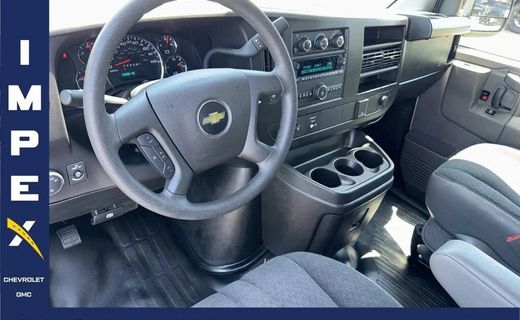 2024 Chevrolet Express 2500