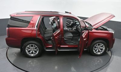 2020 GMC Yukon SLE