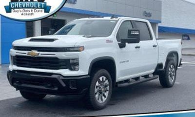 2026 Chevrolet Silverado HD Work Truck