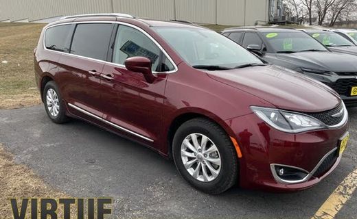 2018 Chrysler Pacifica Touring L Plus