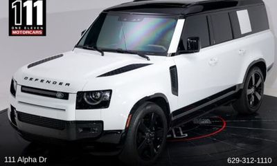 2025 Land Rover Defender V8