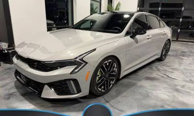 2025 Kia K5 GT