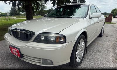 2005 Lincoln LS Sport