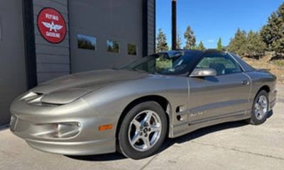 2000 Pontiac Firebird Base