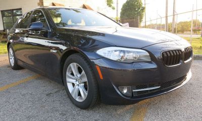 2013 BMW 528i I