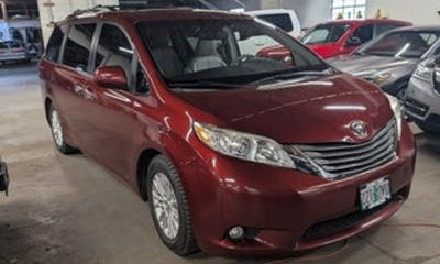 2013 Toyota Sienna XLE Mobility