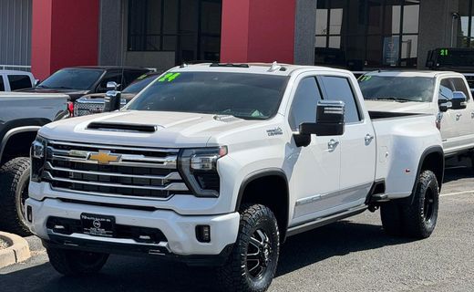 2024 Chevrolet Silverado HD High Country