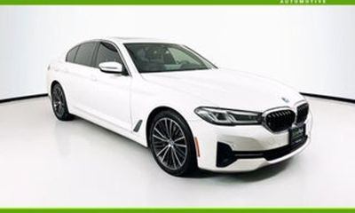 2022 BMW 530I