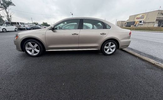 2015 Volkswagen Passat S