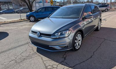 2018 Volkswagen Golf Sportwagen SEL