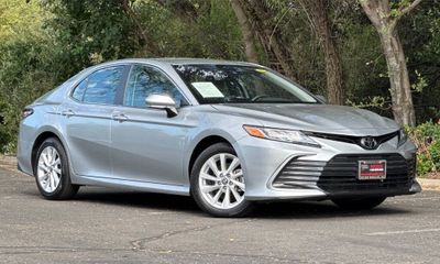2024 Toyota Camry LE