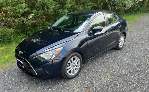 2018 Toyota Yaris IA Base