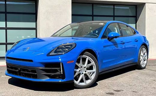 2025 Porsche Panamera