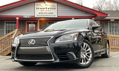 2014 Lexus LS 460