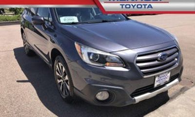 2017 Subaru Outback Limited M R
