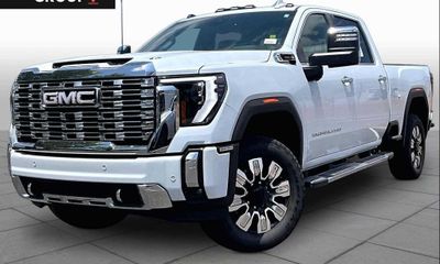 2026 GMC Sierra HD Denali