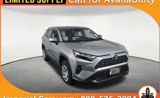 2025 Toyota RAV4 LE