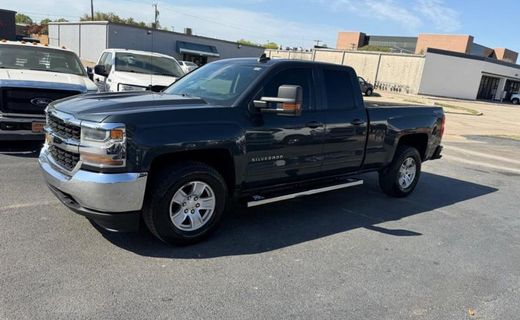 2017 Chevrolet Silverado LT