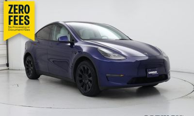 2023 Tesla Model Y Long Range