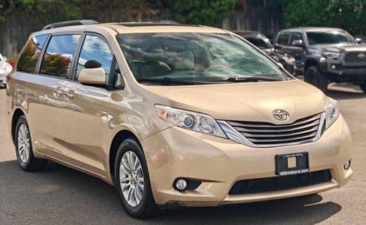 2011 Toyota Sienna XLE