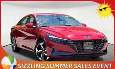 2022 Hyundai Elantra Limited