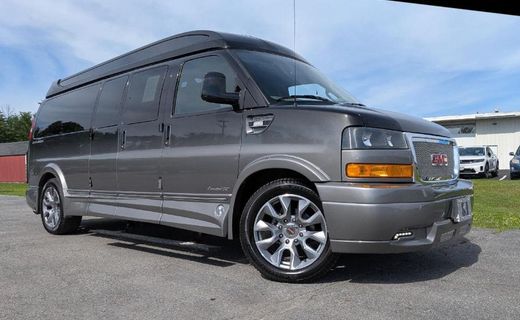 2023 GMC Savana EXT