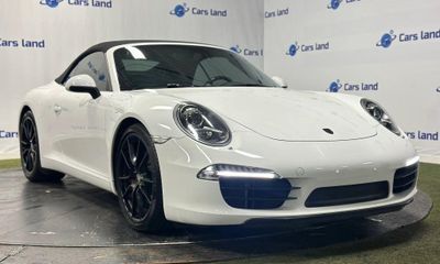2015 Porsche 911 S GTS 4S