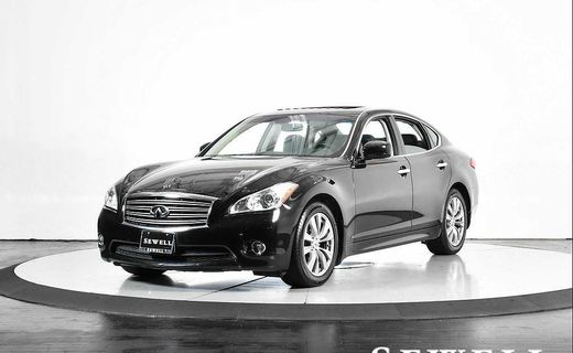 2013 Infiniti M56