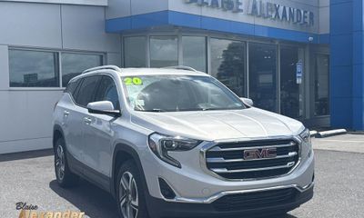 2020 GMC Terrain SLT