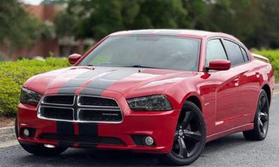 2012 Dodge Charger R T