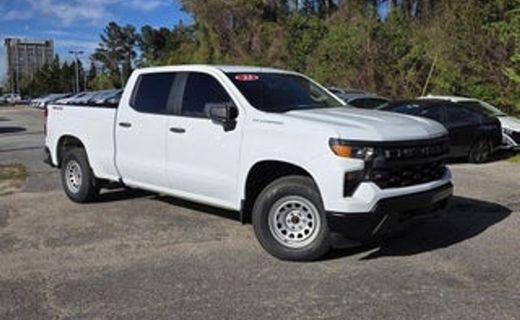 2023 Chevrolet Silverado LT