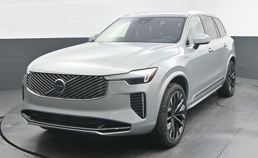 2026 Volvo XC90 Plus Bright