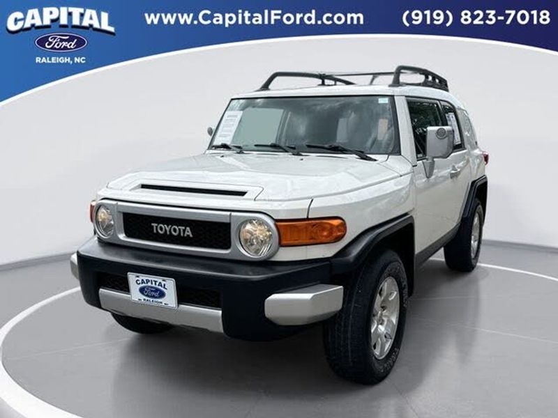 2010 Toyota Fj Cruiser — a typically priced live listing