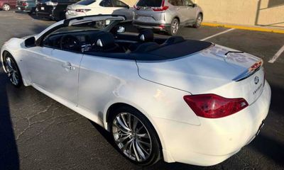 2014 Infiniti Q60 Base