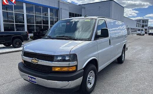 2025 Chevrolet Express 2500