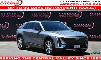 2024 Cadillac Lyriq Tech 1