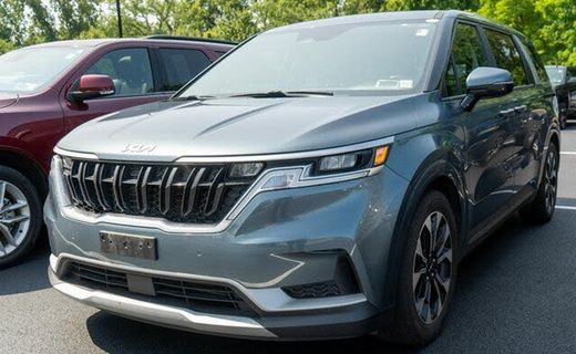 2022 Kia Carnival EX