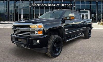 2017 Chevrolet Silverado High Country