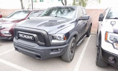2019 Ram 1500 SLT
