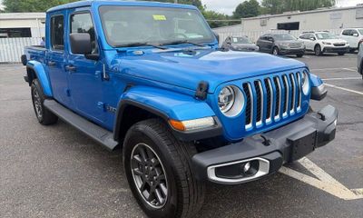 2020 Jeep Gladiator Overland